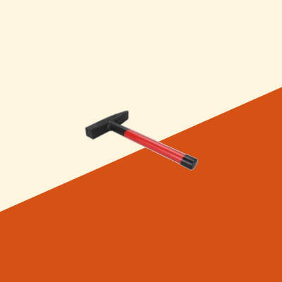 ÇEKİÇ 1500 Gr (EĞRİ) (4 LÜ) - Yazan